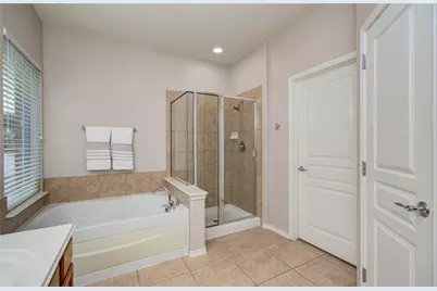 13815 Lake Livingston Drive, Houston, TX 77044 - Photo 29