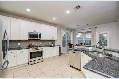 13815 Lake Livingston Drive, Houston, TX 77044 - Photo 23