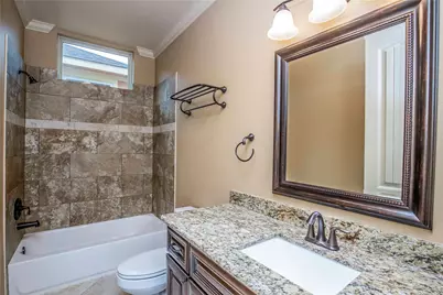 1516 Amundsen Street, Houston, TX 77009 - Photo 25