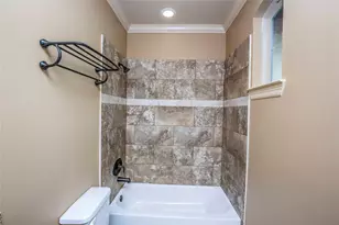 1516 Amundsen St, Houston, TX 77009 - Photo 23