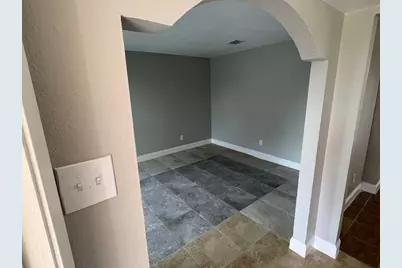 12127 Rhinebeck Drive, Houston, TX 77089 - Photo 9