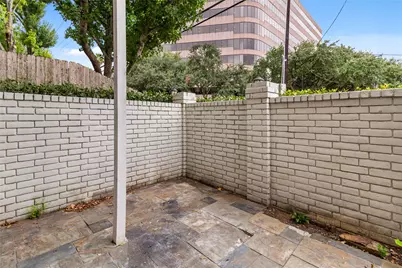 1911 Bering Drive, Houston, TX 77057 - Photo 3