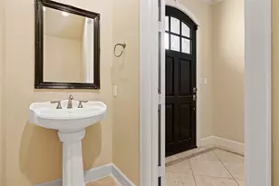 6310 Hermann Lake Dr, Houston, TX 77021 - Photo 17