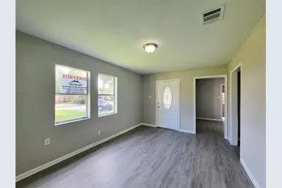 4909 Holloway Drive, Houston, TX 77048 - Photo 9