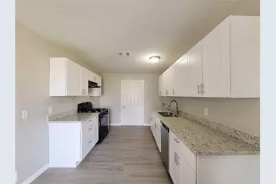 4909 Holloway Drive, Houston, TX 77048 - Photo 11