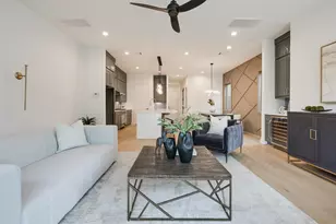 1636 Castle Ct, Houston, TX 77006 - Photo 21
