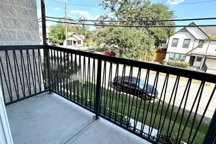 401 W 25th St St, Houston, TX 77008 - Photo 9