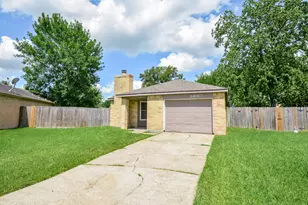 8607 Crystal Cove Cir, Houston, TX 77044 - Photo 1