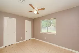 8607 Crystal Cove Cir, Houston, TX 77044 - Photo 15
