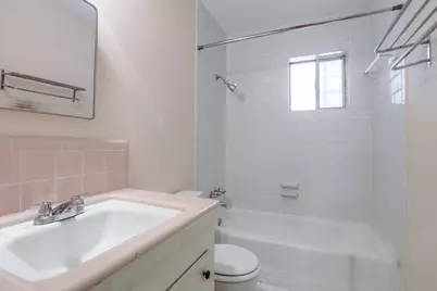 1521 Rutland Street #4, Houston, TX 77008 - Photo 5