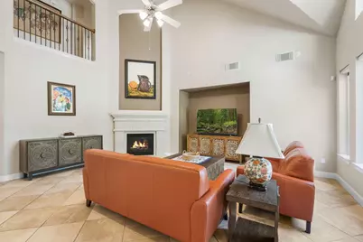 59 E Green Pastures Circle, The Woodlands, TX 77382 - Photo 13
