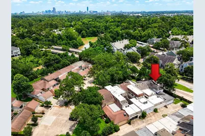 9342 Briar Forest Drive, Houston, TX 77063 - Photo 45