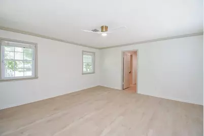 9342 Briar Forest Drive, Houston, TX 77063 - Photo 39