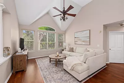 58 Deerfern Place, The Woodlands, TX 77381 - Photo 3