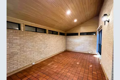 102 Briar Ridge Drive, Bellville, TX 77418 - Photo 9