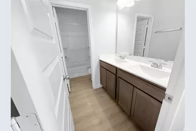 1941 E Riverside Circle, Dayton, TX 77535 - Photo 15