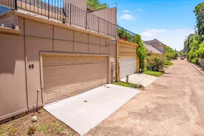 48 Bayou Pointe Drive, Houston, TX 77063 - Photo 39