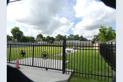 802 Candler Drive, Houston, TX 77037 - Photo 23