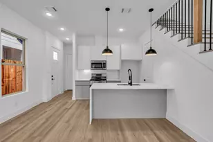 1504 Griffin St, Houston, TX 77009 - Photo 7