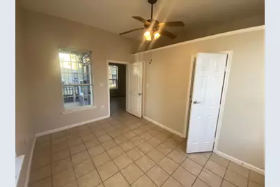 1910 Worms Street, Houston, TX 77020 - Photo 9