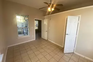 1910 Worms St, Houston, TX 77020 - Photo 9