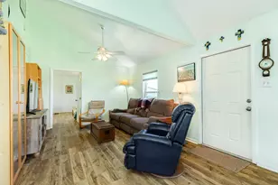 22127 Zapata Dr, Galveston, TX 77554 - Photo 19