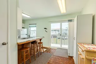 22127 Zapata Dr, Galveston, TX 77554 - Photo 23