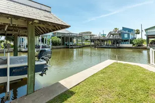 22127 Zapata Dr, Galveston, TX 77554 - Photo 13
