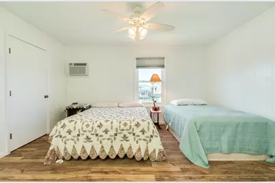 22127 Zapata Drive, Galveston, TX 77554 - Photo 25