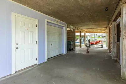 22127 Zapata Drive, Galveston, TX 77554 - Photo 15
