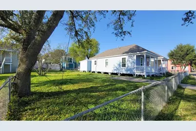 3712 Avenue O, Galveston, TX 77550 - Photo 9
