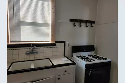 3712 Avenue O, Galveston, TX 77550 - Photo 13