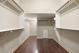 708 Bayou Crest Cir, Dickinson, TX 77539 - Photo 17
