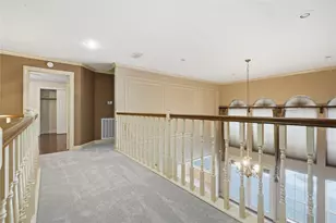 708 Bayou Crest Cir, Dickinson, TX 77539 - Photo 19