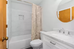 6878 Kingston Cove Ln, Willis, TX 77318 - Photo 19