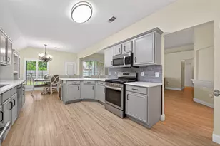 8014 Caribou Ct, Baytown, TX 77523 - Photo 11
