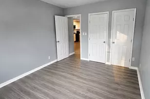 713 S Fenner Ave, Cleveland, TX 77327 - Photo 5