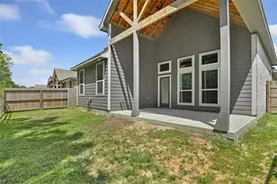 525 Little Spg Ct, Anahuac, TX 77514 - Photo 7