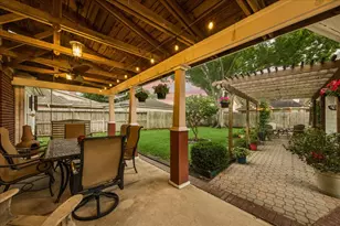 3226 Pleasant Cove Ct, Houston, TX 77059 - Photo 9