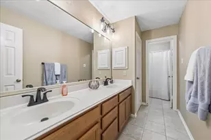 3226 Pleasant Cove Ct, Houston, TX 77059 - Photo 35