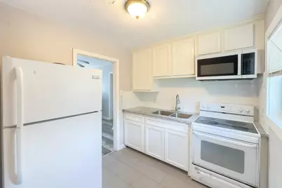 111 Holly Street, Lake Jackson, TX 77566 - Photo 11