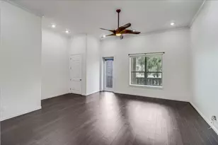 14910 Leeward Dr, Corpus Christi, TX 78418 - Photo 11