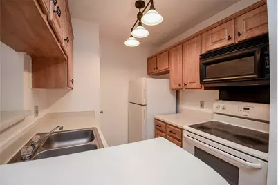 2121 Hepburn Street #205, Houston, TX 77054 - Photo 7