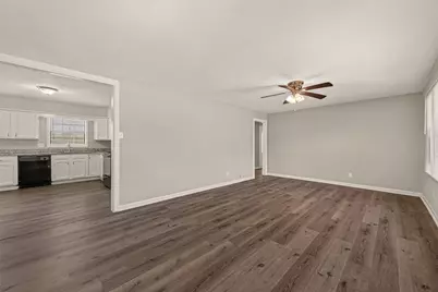 2422 Florence Street, La Marque, TX 77568 - Photo 5