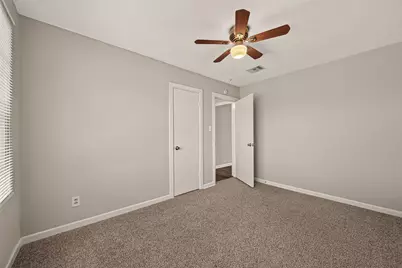 2422 Florence Street, La Marque, TX 77568 - Photo 15