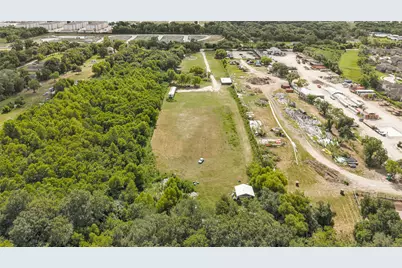 12010 Martindale Road, Houston, TX 77048 - Photo 5