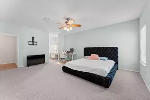 17557 Red Oak Dr, Houston, TX 77090 - Photo 9
