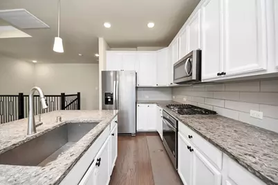 3111 Dakota Falls Dr, Houston, TX 77063 - Photo 9