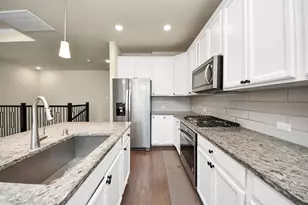 3111 Dakota Falls Dr, Houston, TX 77063 - Photo 9