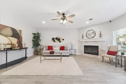 16802 Willow Bend Court, Sugar Land, TX 77479 - Photo 9